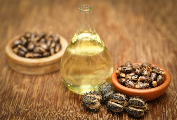 El aceite de ricino, un antiguo remedio para los dolores musculares y la ciática