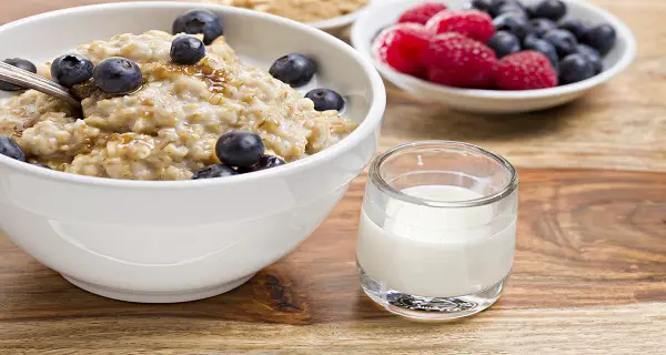Pierda peso con este desayuno saludable y bajo en calorías que prepara la noche anterior