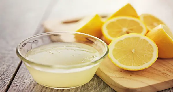Beba jugo de limón en lugar de pastillas si tiene uno de estos 8 problemas