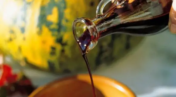 Este precioso aceite limpia el cuerpo de parásitos, fortalece el corazón y regula el colesterol