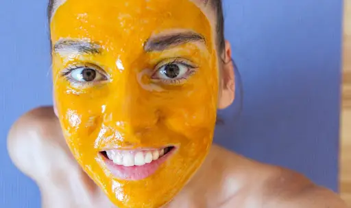 Turmeric face mask removes acne, eczema, inflammation and dark spots